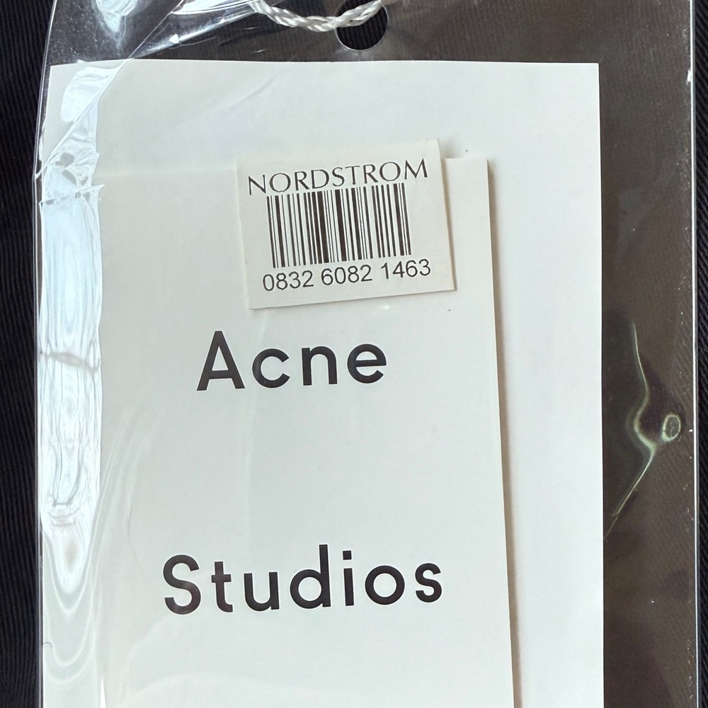 *NEW* Acne Studios Black Pleated Trousers - Picture 3 of 5